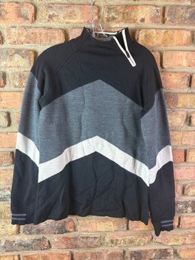 SmartWool Sweater Womens X-Large Gray Black Chevron Dacono Ski Funnel Neck